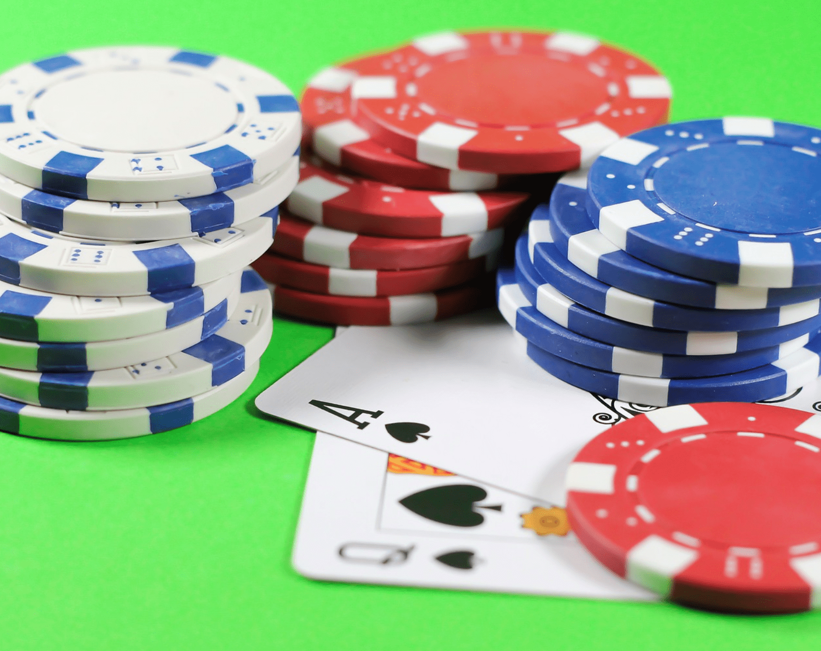 The Major Rule Differences Between Popular Poker Variants